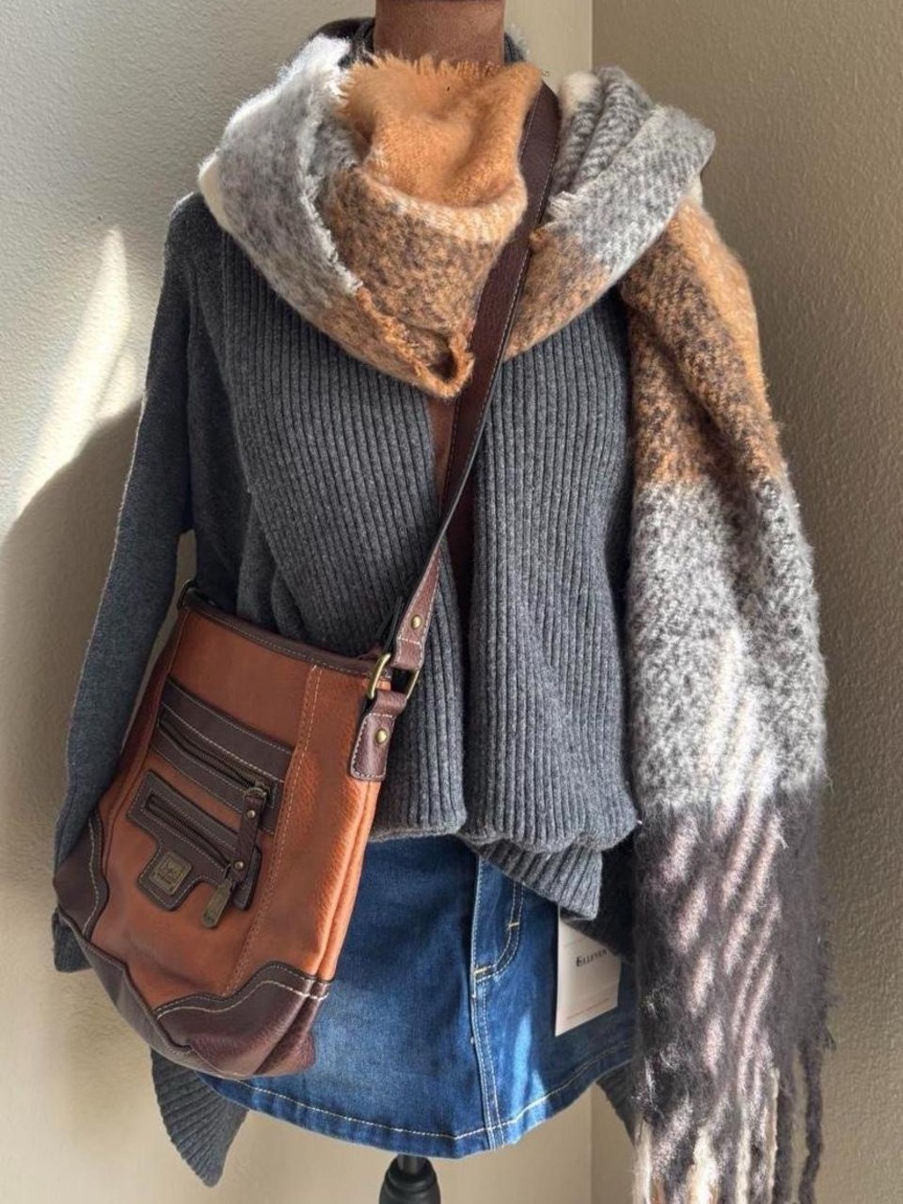 Vintage Y2K Abercrombie & Fitch gray ribbed knit sweater cardigan size XS